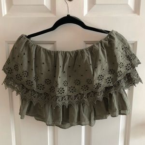 American Eagle Crop Top